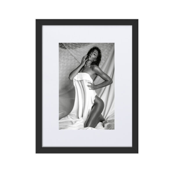 undress me - Image 3