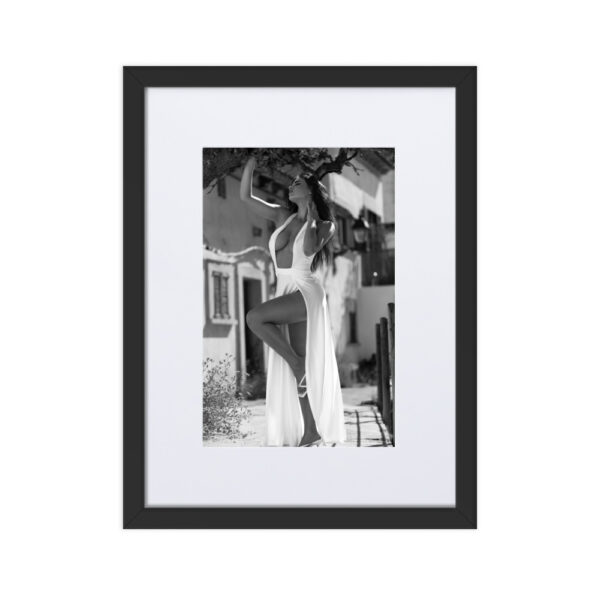passion in white - Image 3