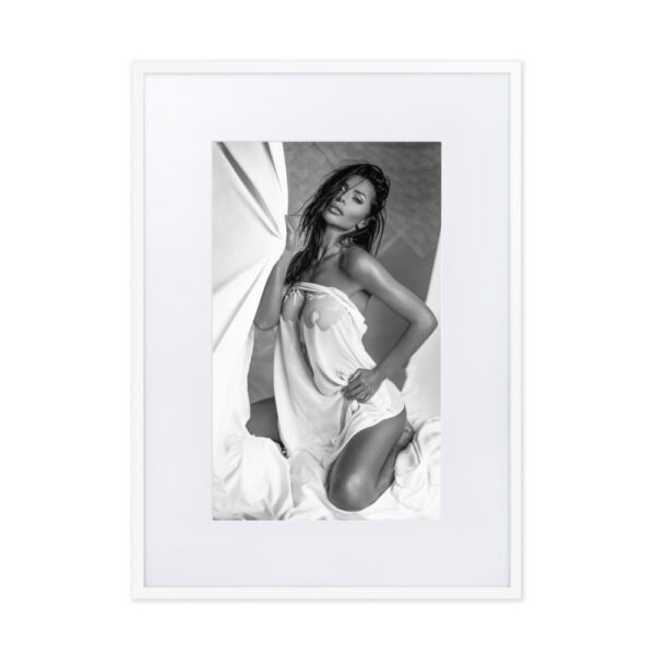 undress me with your eyes - Image 7