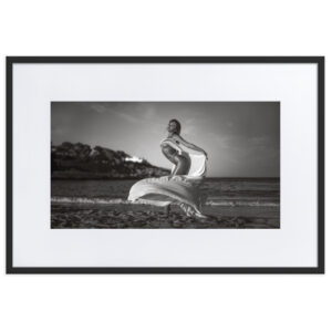 Black & White Fine Art Prints 62 Cala Figuera – gerahmter Kunstdruck von Marcus Boéll, schwarzer Rahmen, 61 × 91 cm