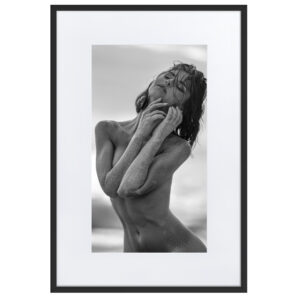 Black & White Fine Art Prints 52 Son Carió – gerahmter Kunstdruck von Marcus Boéll, schwarzer Rahmen, 61 × 91 cm