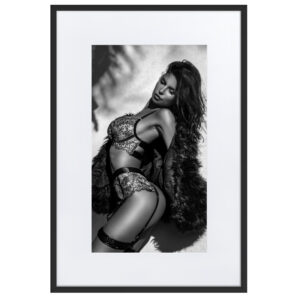 Black & White Fine Art Prints 34 Cala D'or – gerahmter Kunstdruck von Marcus Boéll, schwarzer Rahmen, 61 × 91 cm
