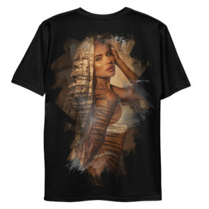Boéll Shop – Fine Art Photography & Graphic Art 146 Herren-T-Shirt Maria – All-over-Print, Rückansicht – Marcus Boéll Design