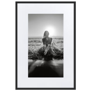 Black & White Fine Art Prints 21 Son Mesquida – gerahmter Kunstdruck von Marcus Boéll, schwarzer Rahmen, 61 × 91 cm