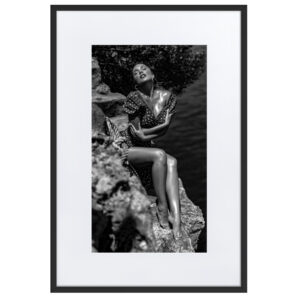 Black & White Fine Art Prints 12 Varques – gerahmter Kunstdruck von Marcus Boéll, schwarzer Rahmen, 61 × 91 cm