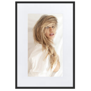Boéll Shop – Fine Art Photography & Graphic Art 54 Vallgornera – color fine art photography print by Marcus Boéll, black frame, 61 × 91 cm