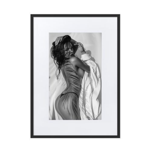 matte-paper-framed-poster-with-mat-cm-black-50x70-cm-transparent-6820c52fdc643.jpg