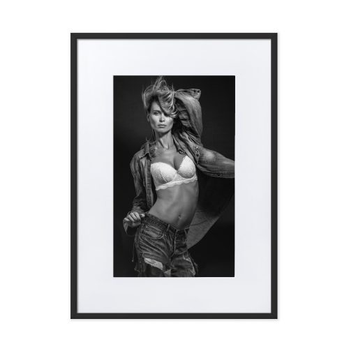 matte-paper-framed-poster-with-mat-cm-black-50x70-cm-transparent-6820d73697486.jpg