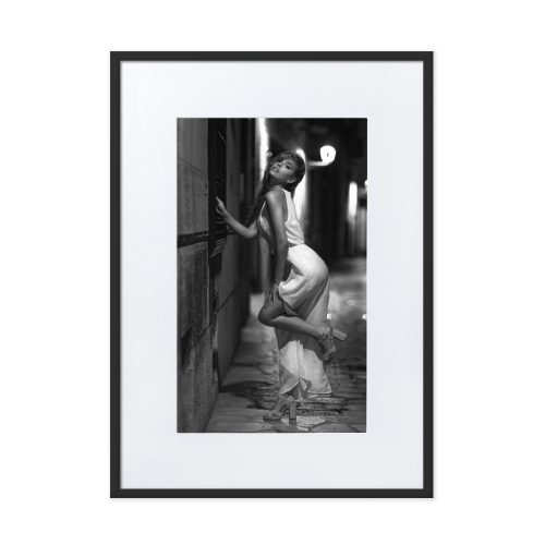 matte-paper-framed-poster-with-mat-cm-black-50x70-cm-transparent-6820d9f5cbe80.jpg