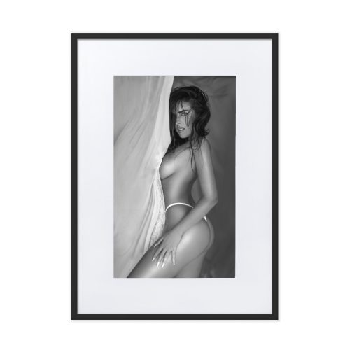 matte-paper-framed-poster-with-mat-cm-black-50x70-cm-transparent-68524e22288f7.jpg